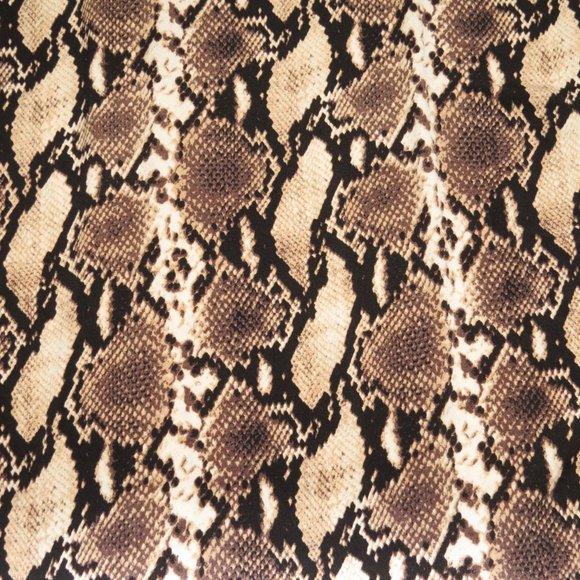 ⭐️ Studio One 16 Brown Snake Print Dress - Picture 5 of 5